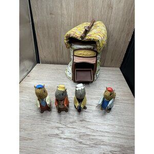 1980 Fisher Price Woodsey Squirrel Family Tree House Figures Vintage Toys